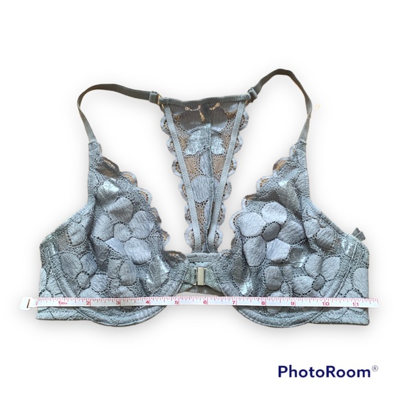 ✨ Lace Bralette Bundle of 3 - Green, Gray, and Light Pink - Picture 8 of 12